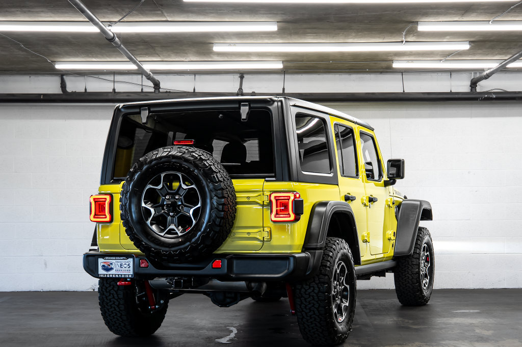 Used 2023 Jeep Wrangler Unlimited Rubicon AWD/4WD image 5