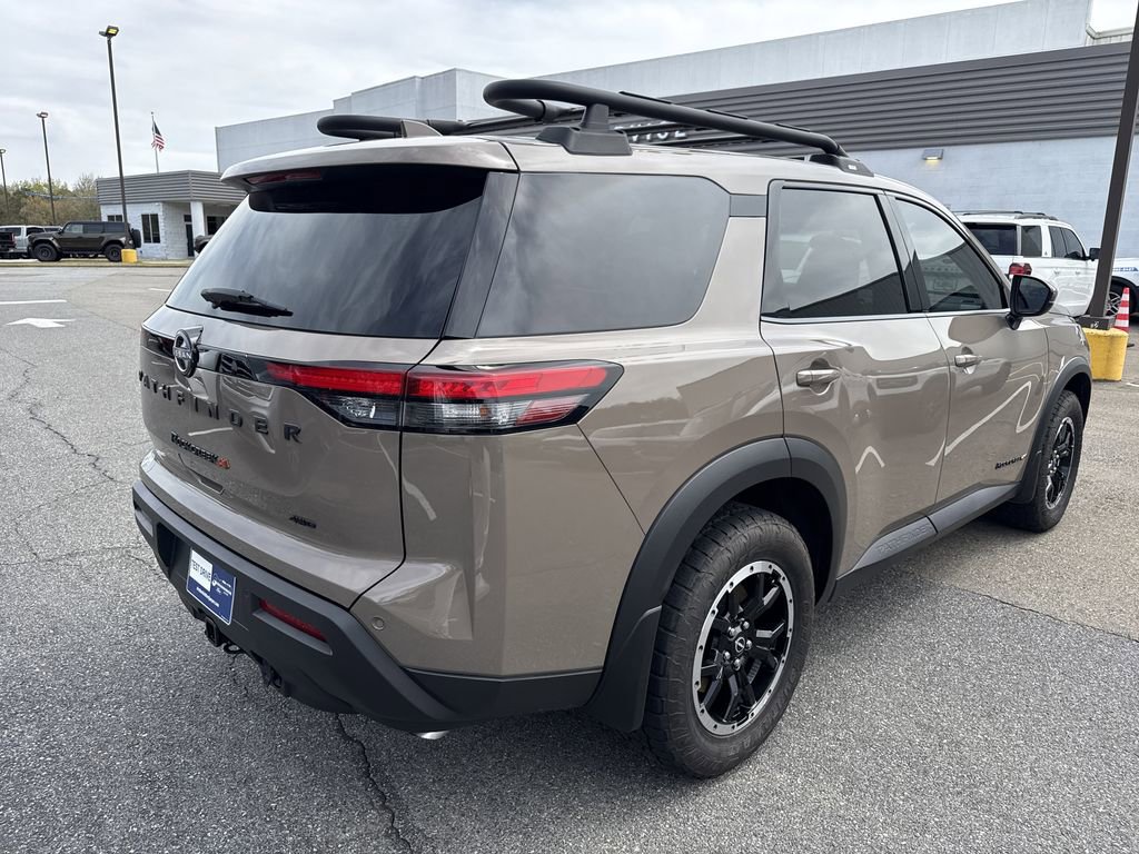 Used 2024 Nissan Pathfinder Rock Creek image 7