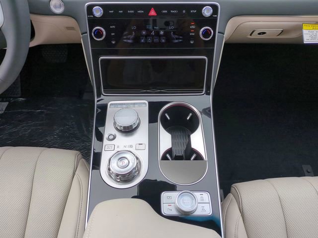 Used 2025 Genesis GV80 2.5T Standard image 16