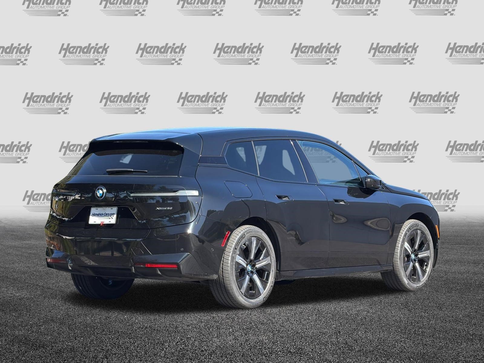 Certified 2024 BMW iX xDrive50 w/ Sport Package AWD/4WD image 5