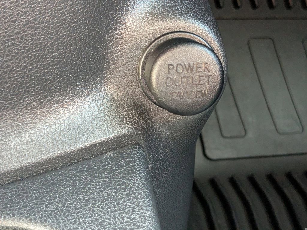 Used 2019 Nissan Versa S Plus image 22