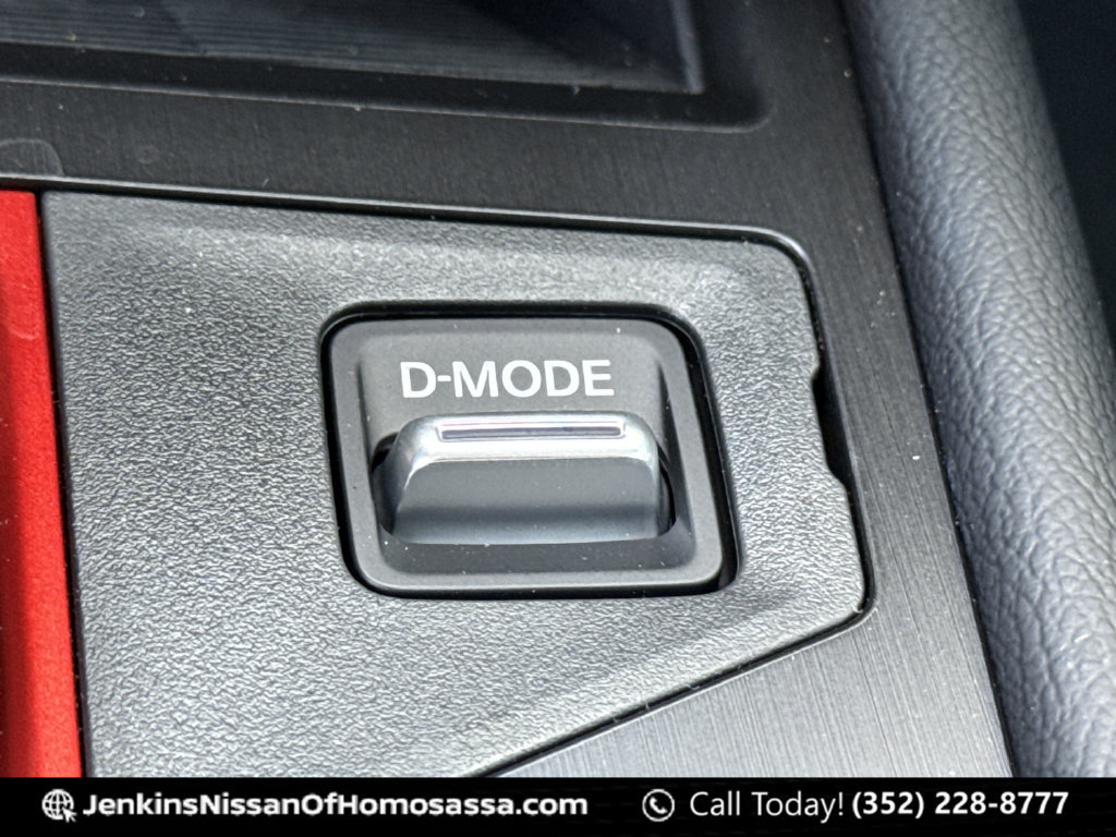 New 2026 Nissan Kicks SR w/ Interior Electronics Package FWD image 34
