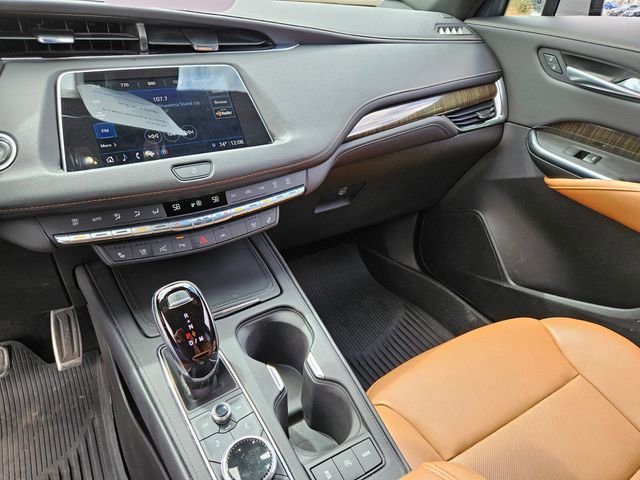 Used 2023 Cadillac XT4 Sport image 21