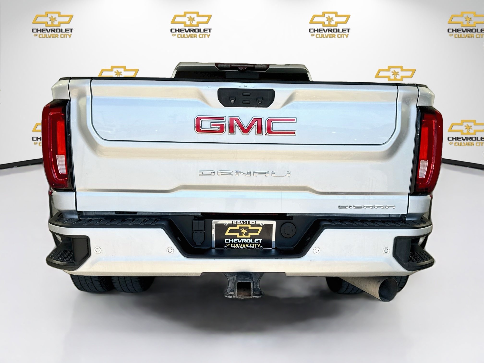 Used 2023 GMC Sierra 3500 Denali w/ Denali Ultimate Package AWD/4WD image 7
