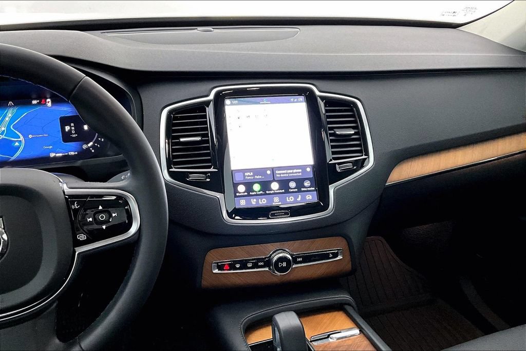 Certified 2024 Volvo XC90 B6 Plus AWD/4WD image 7