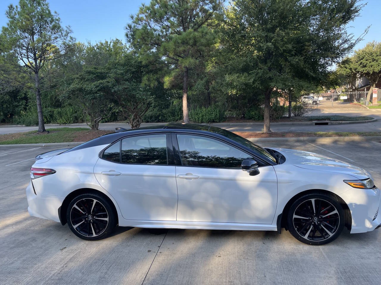 Used 2018 Toyota Camry XSE w/ Audio Package FWD image 13