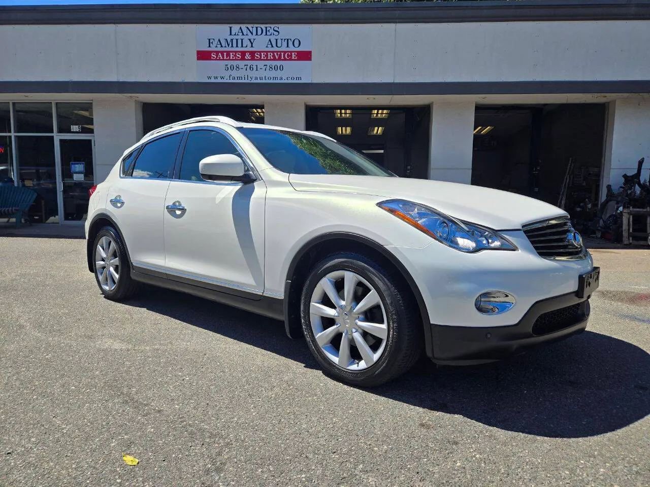 Used 2013 INFINITI EX37 Journey w/ Premium Pkg image 35