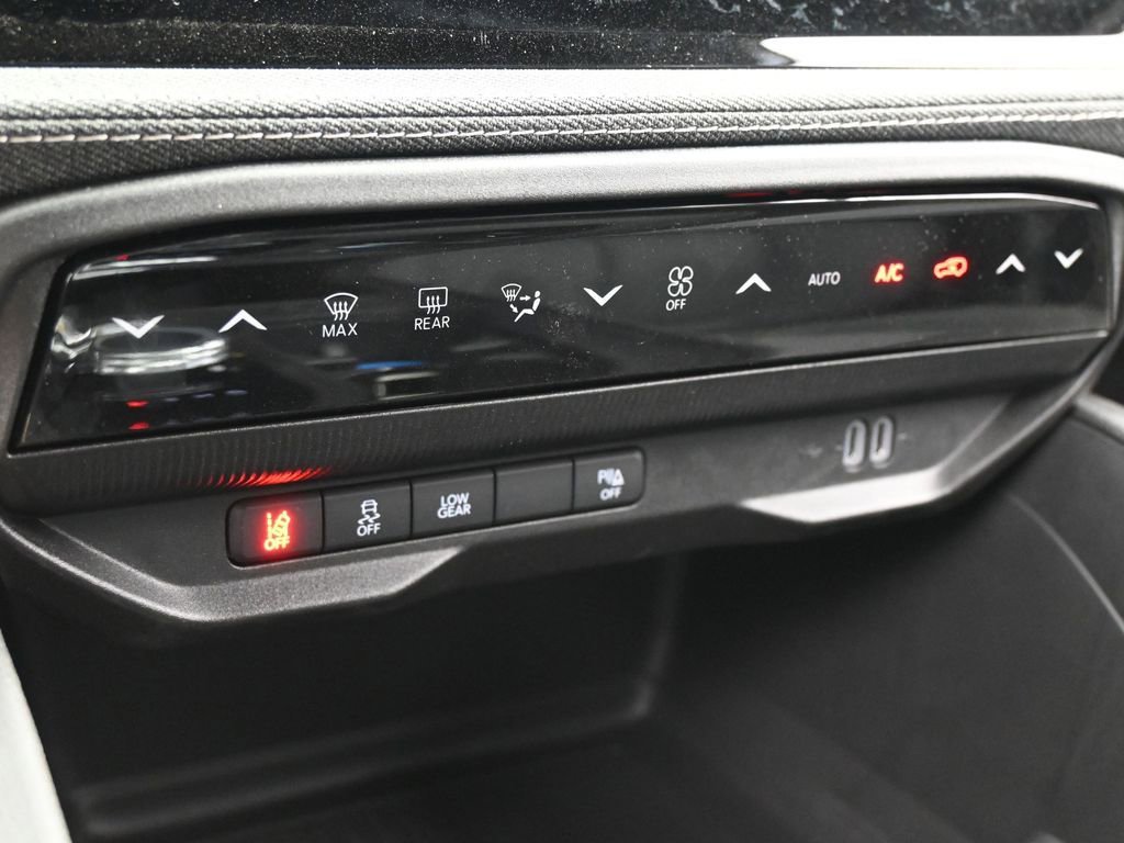 New 2026 Jeep Cherokee Laredo image 20