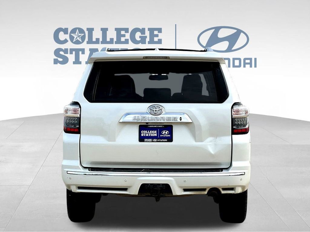 Used 2017 Toyota 4Runner Limited RWD image 9