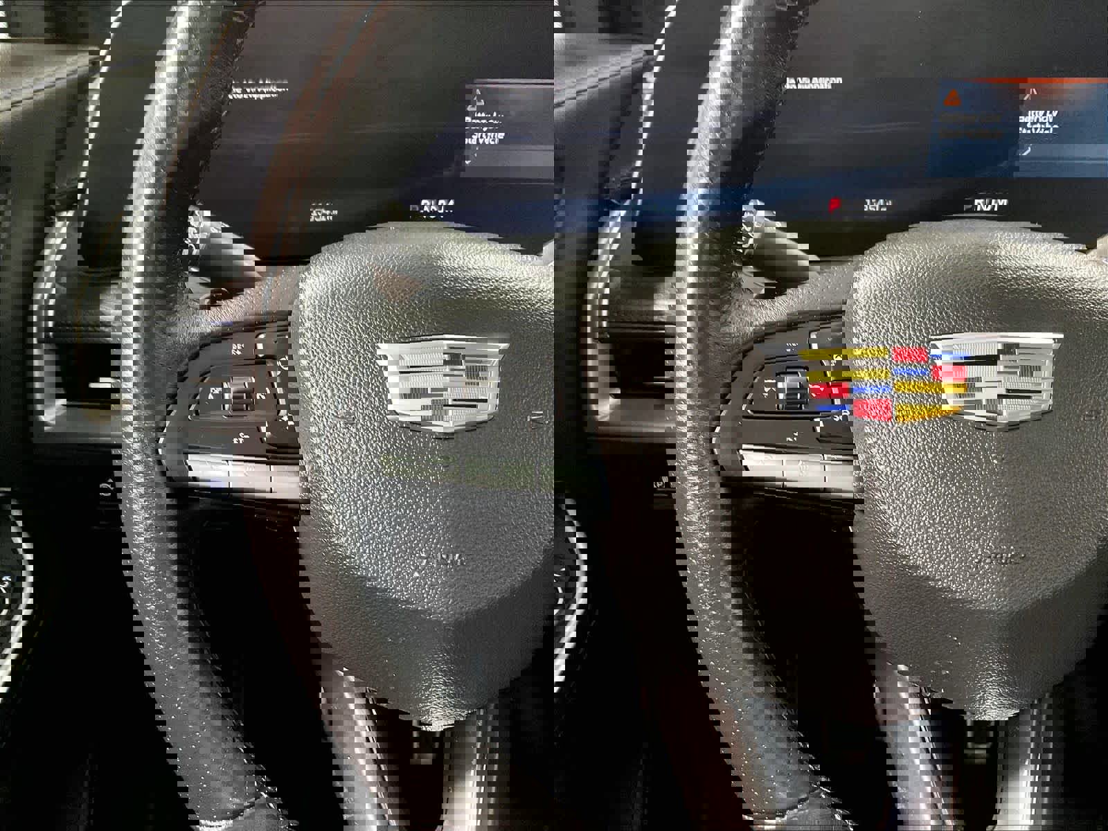 Used 2025 Cadillac XT4 Sport image 23