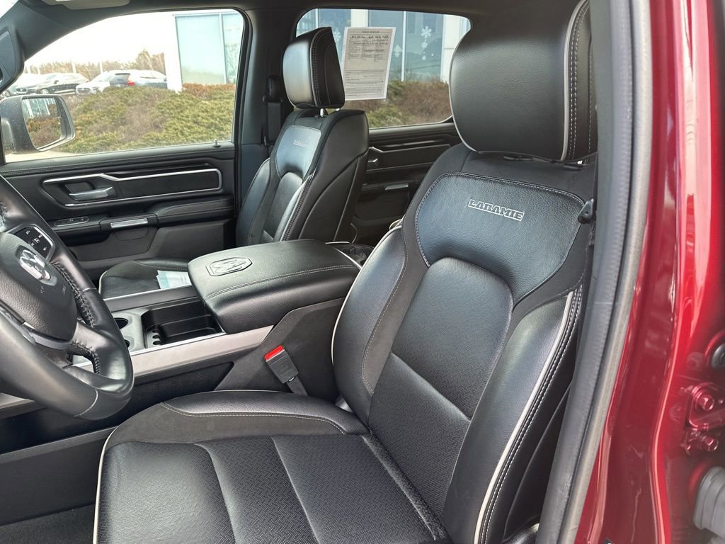 Used 2022 RAM 1500 Laramie w/ Sport Appearance Package AWD/4WD image 16