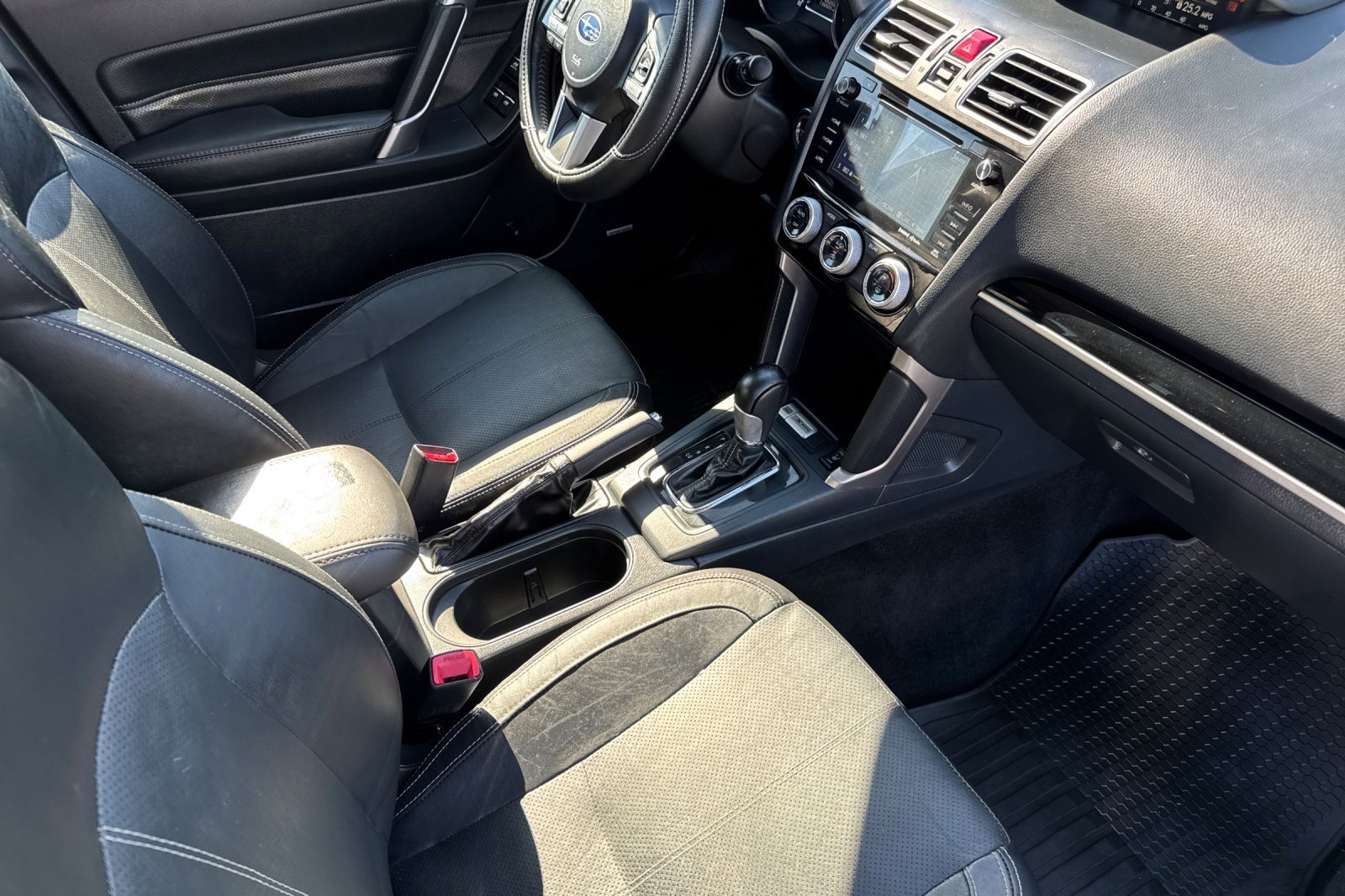 Used 2017 Subaru Forester 2.5i Touring image 16