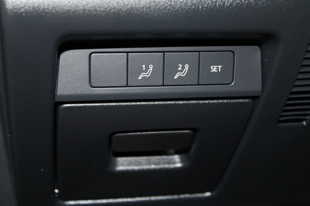 Used 2024 MAZDA CX-30 AWD 2.5 S w/ Preferred Package image 11