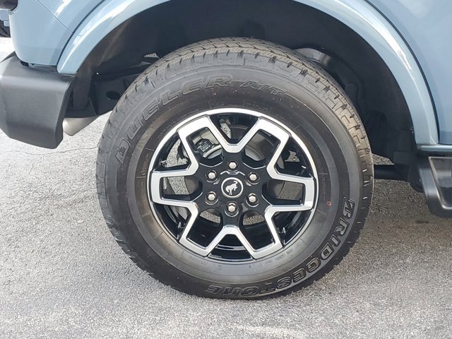 Used 2025 Ford Bronco Outer Banks image 7