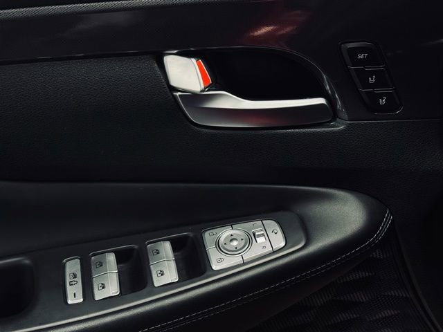 Used 2023 Hyundai Santa Fe Calligraphy image 14