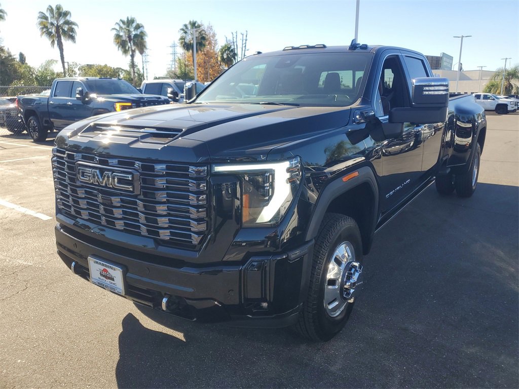 New 2026 GMC Sierra 3500 Denali Ultimate image 2