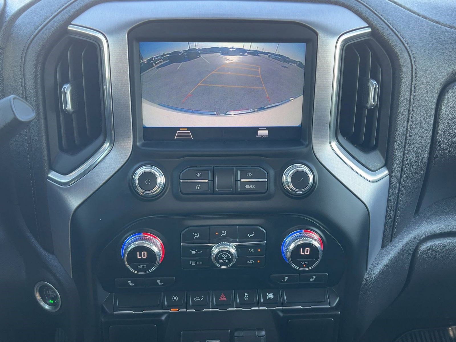 Used 2021 GMC Sierra 1500 Elevation image 24