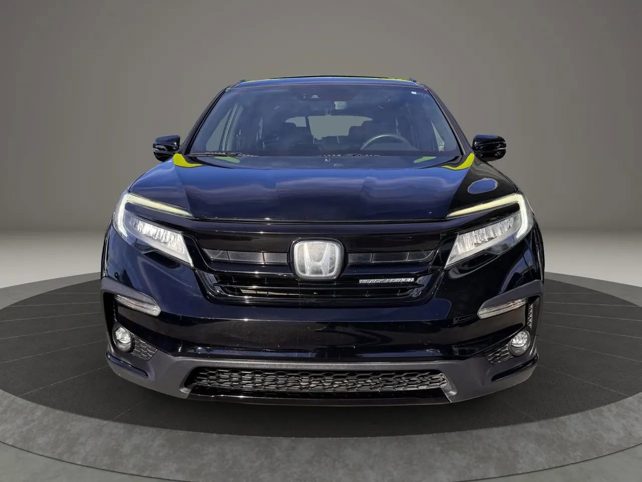 Used 2020 Honda Pilot Black Edition image 3