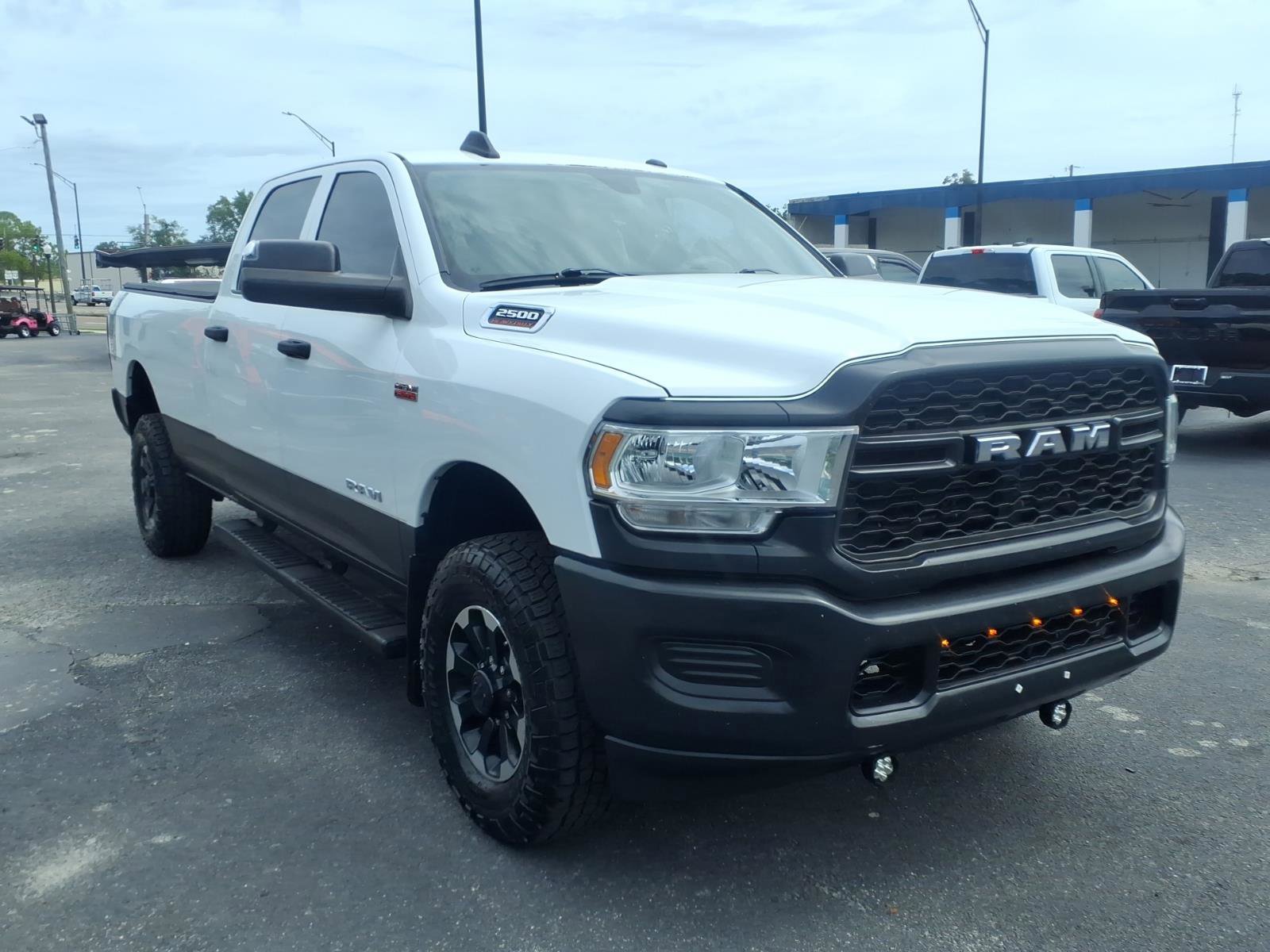 Used 2021 RAM 2500 Tradesman AWD/4WD image 1
