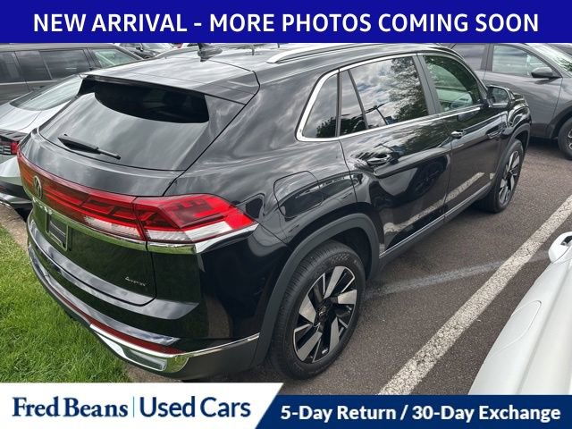 Used 2024 Volkswagen Atlas Cross Sport SEL AWD/4WD image 12