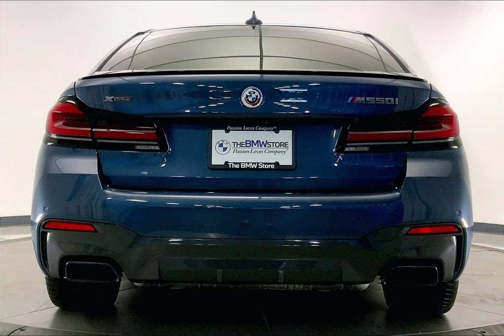 Certified 2023 BMW M550i xDrive w/ Executive Package AWD/4WD image 3
