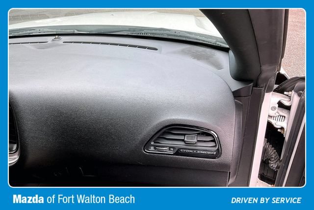Used 2019 Dodge Challenger SXT RWD image 19