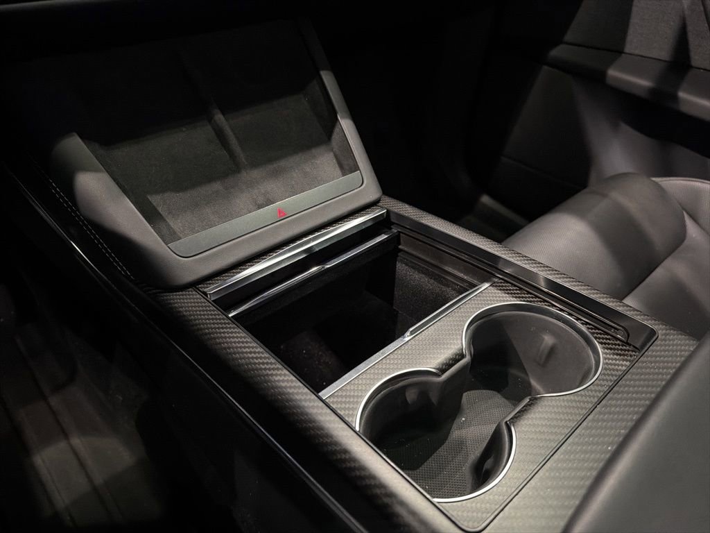 Used 2022 Tesla Model X Plaid image 17