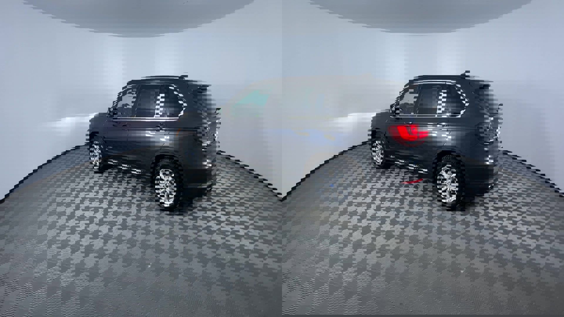 Used 2015 BMW X5 xDrive35i image 7