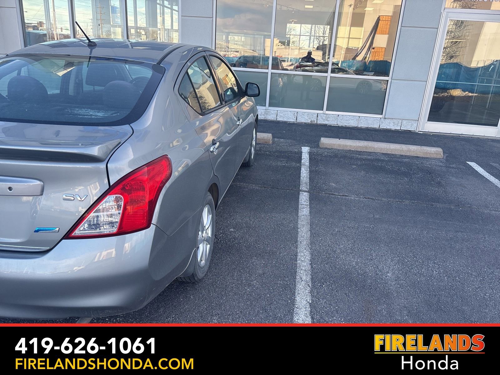 Used 2014 Nissan Versa SV w/ Convenience Package image 14