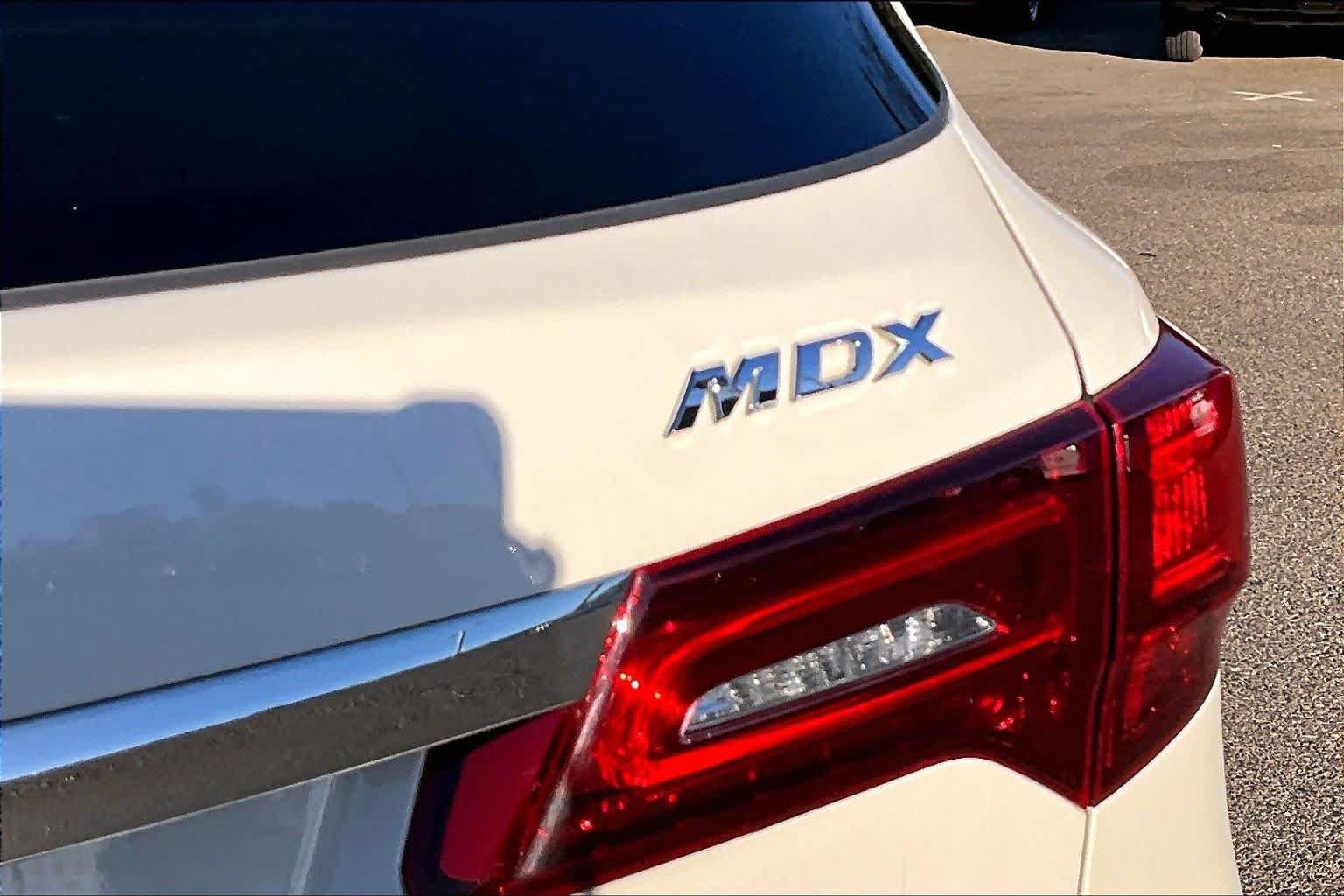 Used 2016 Acura MDX w/ Technology Package AWD/4WD image 9