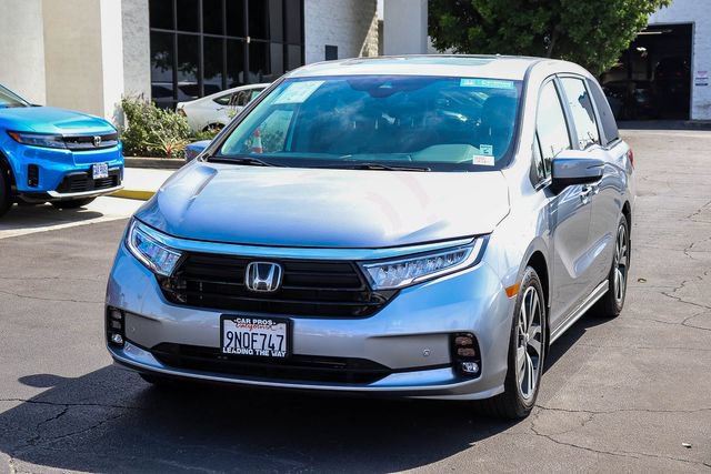 Used 2024 Honda Odyssey Touring image 5