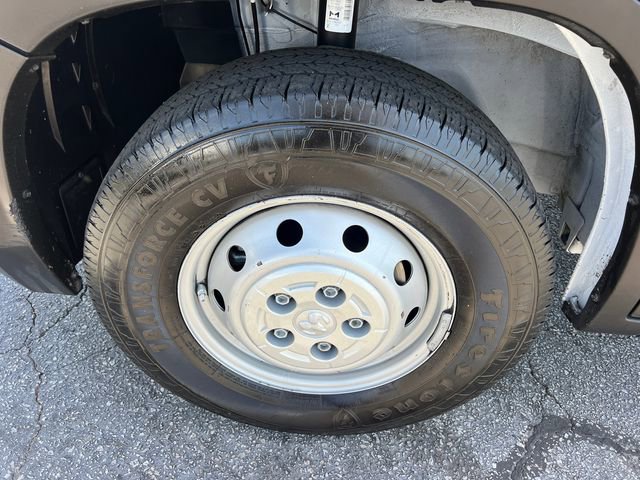 Used 2023 RAM ProMaster 3500 w/ Driver Convenience Group image 8