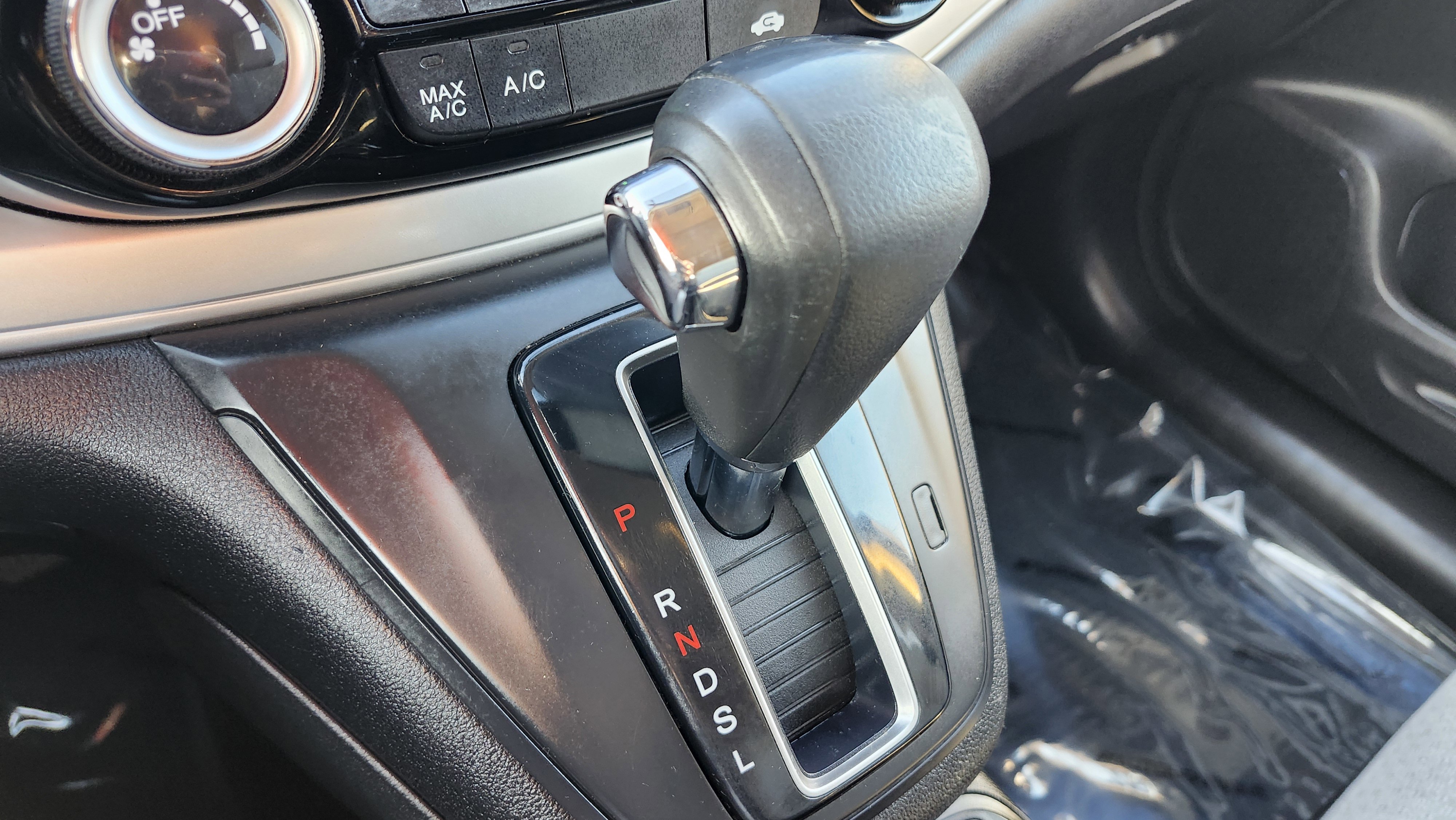 Used 2016 Honda CR-V EX image 32