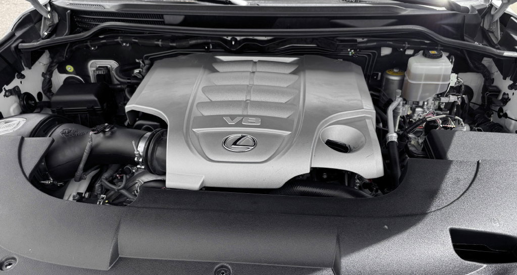 Used 2018 Lexus LX 570 4WD image 11