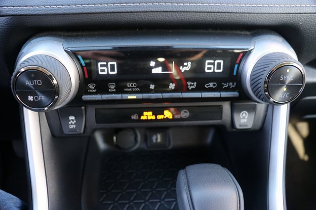 Used 2025 Toyota RAV4 XLE image 23