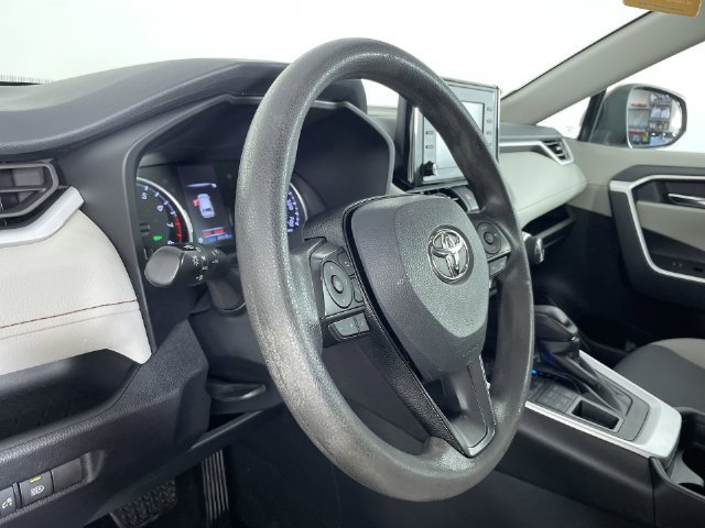 Used 2021 Toyota RAV4 XLE AWD/4WD image 26