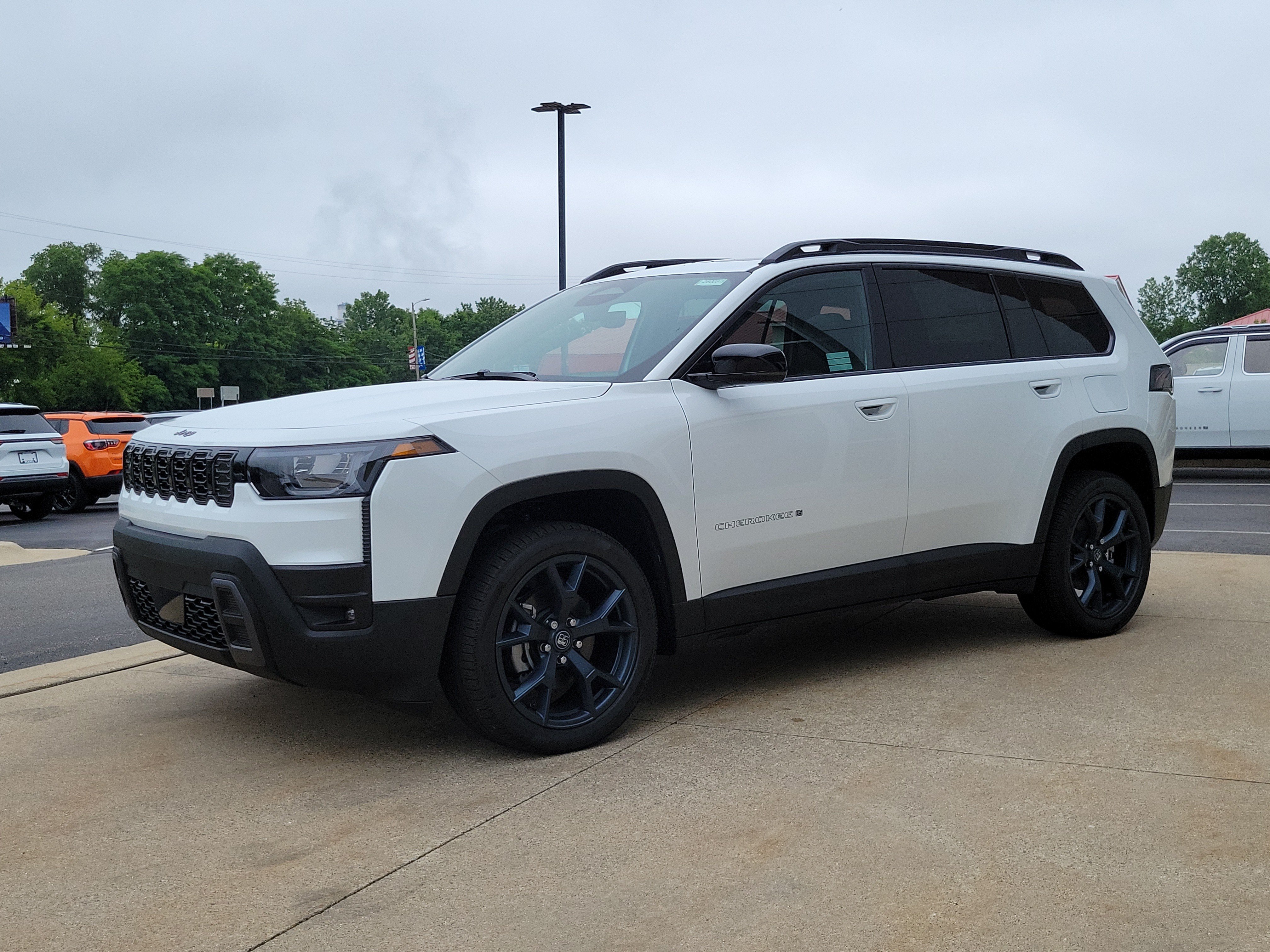 New 2026 Jeep Cherokee Limited AWD/4WD image 2