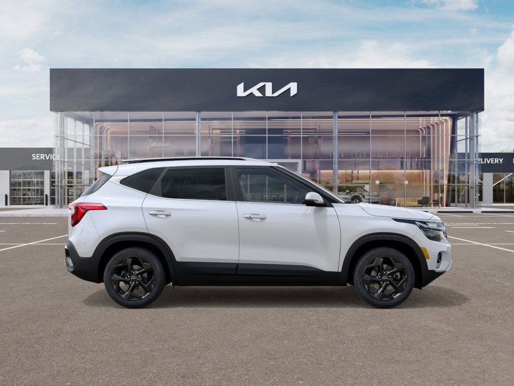 New 2026 Kia Seltos EX w/ EX Sunroof Package image 3