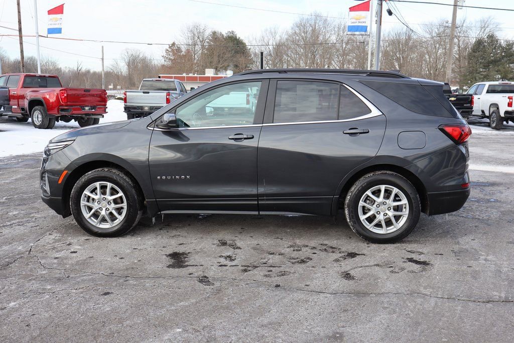 Used 2022 Chevrolet Equinox LT image 28
