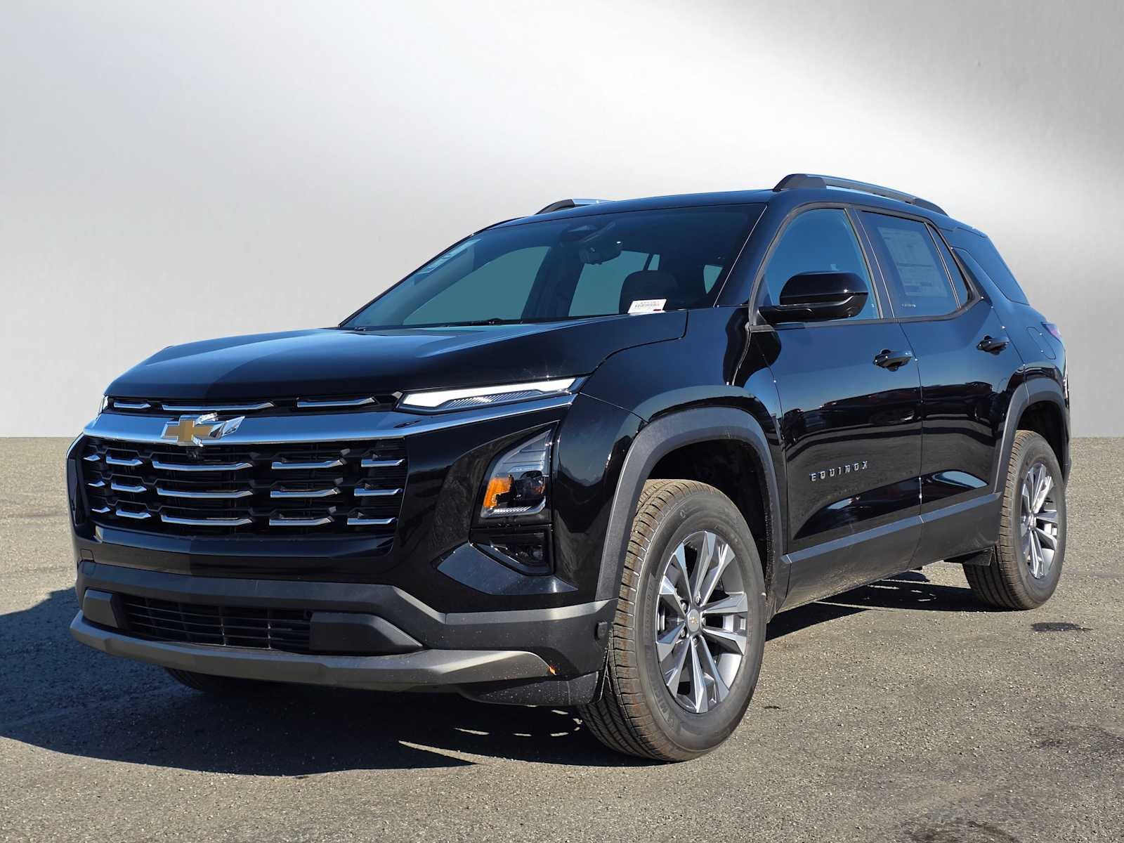 New 2026 Chevrolet Equinox LT w/ Safety and Technology Package AWD/4WD image 7