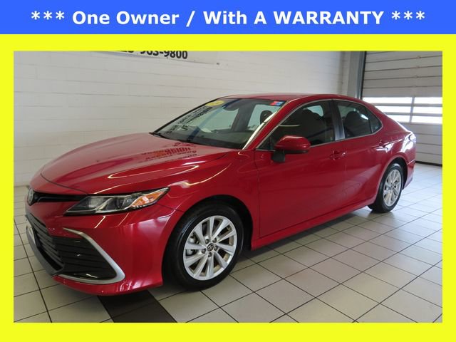 Used 2024 Toyota Camry LE FWD image 1