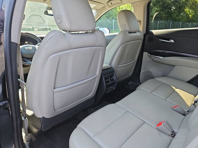 Certified 2022 Cadillac XT4 Luxury w/ Cold Weather Package FWD image 26