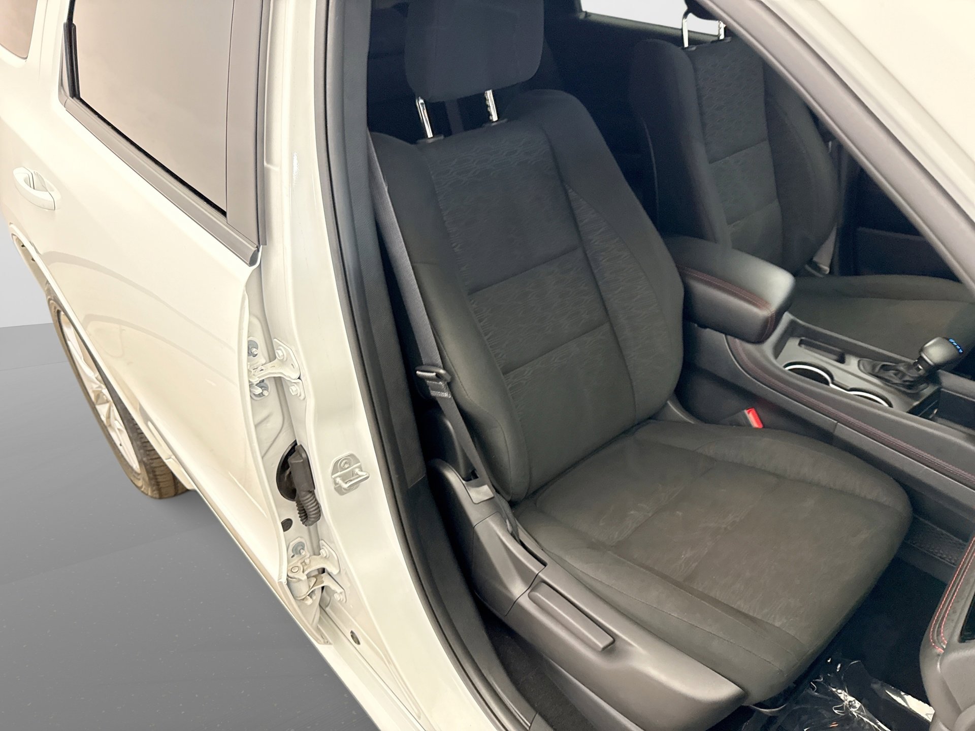 Used 2025 Dodge Durango GT image 16