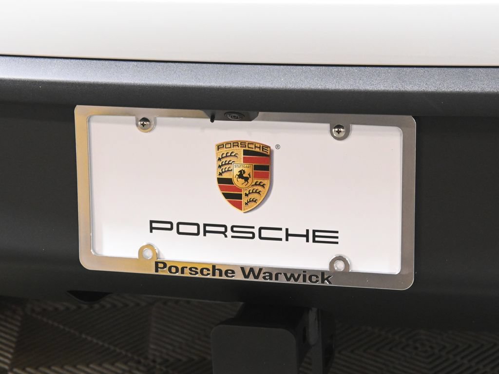 New 2026 Porsche Macan AWD/4WD image 14