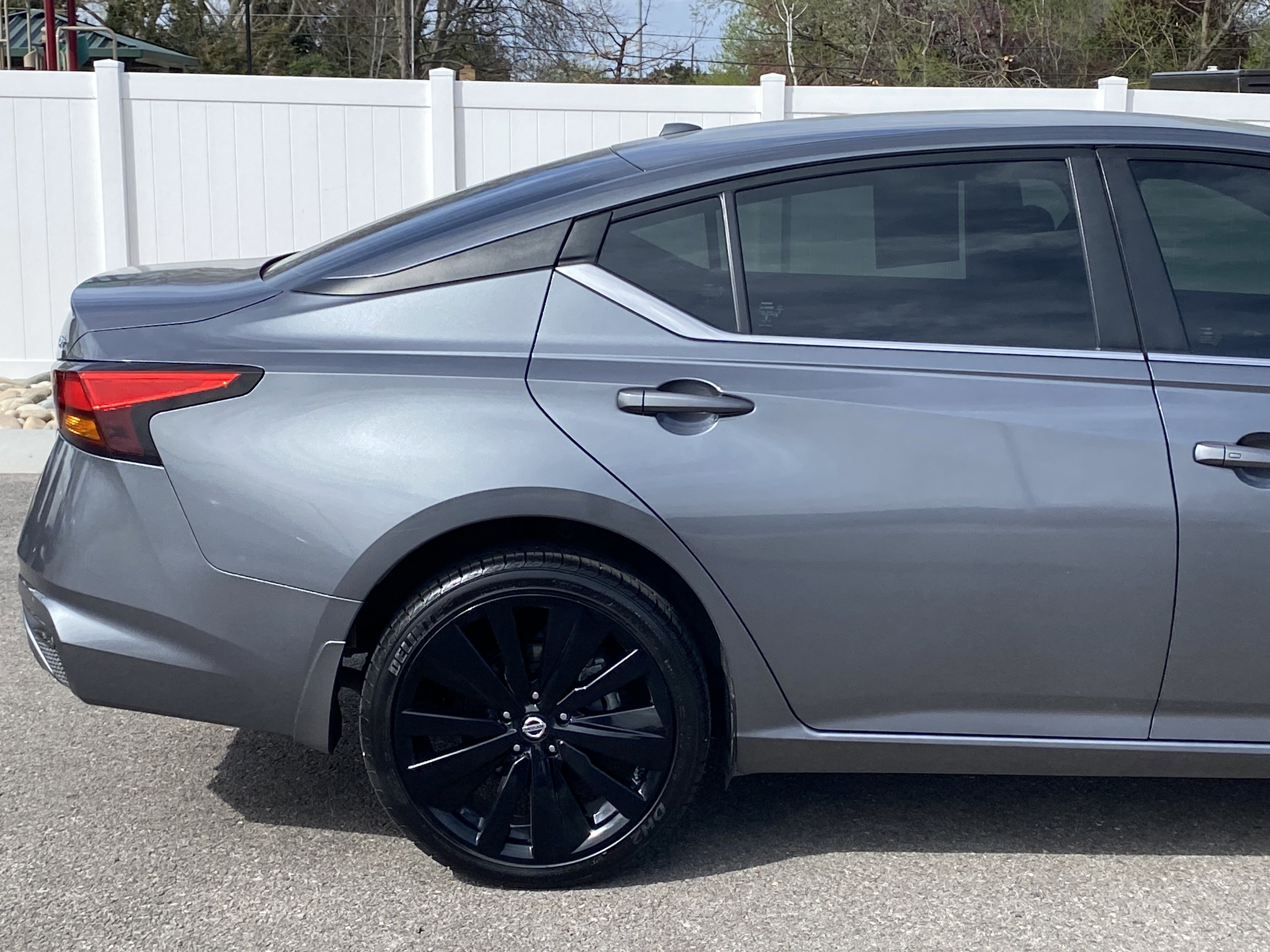 Used 2022 Nissan Altima 2.5 SR image 6