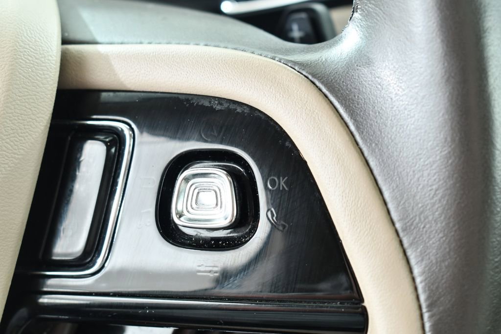 Used 2022 Lincoln Corsair AWD w/ Premium Package image 30