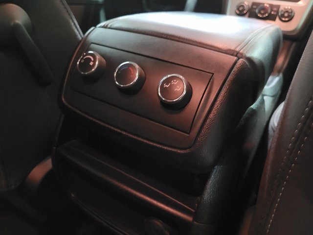 Used 2015 GMC Acadia SLE image 53
