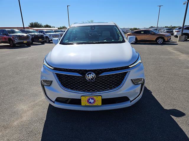 Used 2024 Buick Enclave Avenir w/ Avenir Technology Package image 8