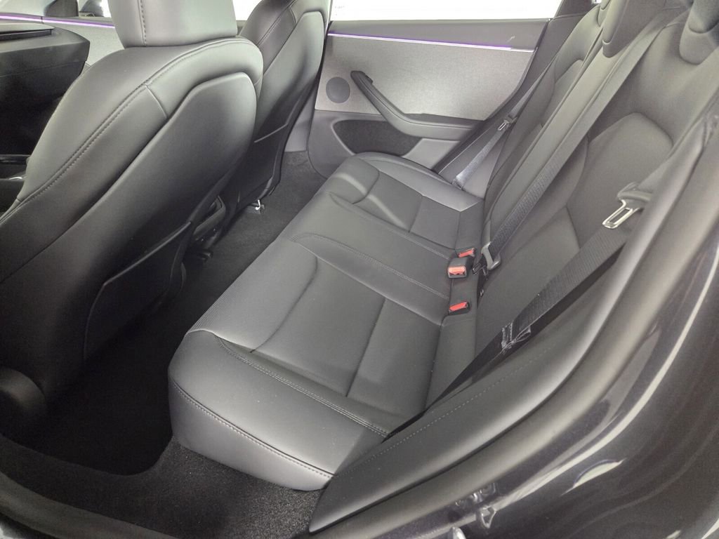 Used 2025 Tesla Model 3 Long Range image 23