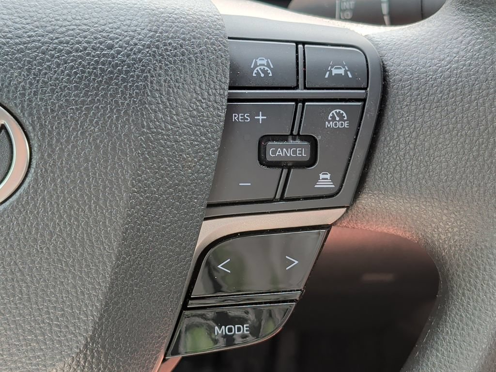 Used 2026 Toyota Camry LE FWD image 13